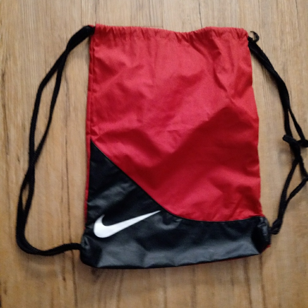 Nike sling pack